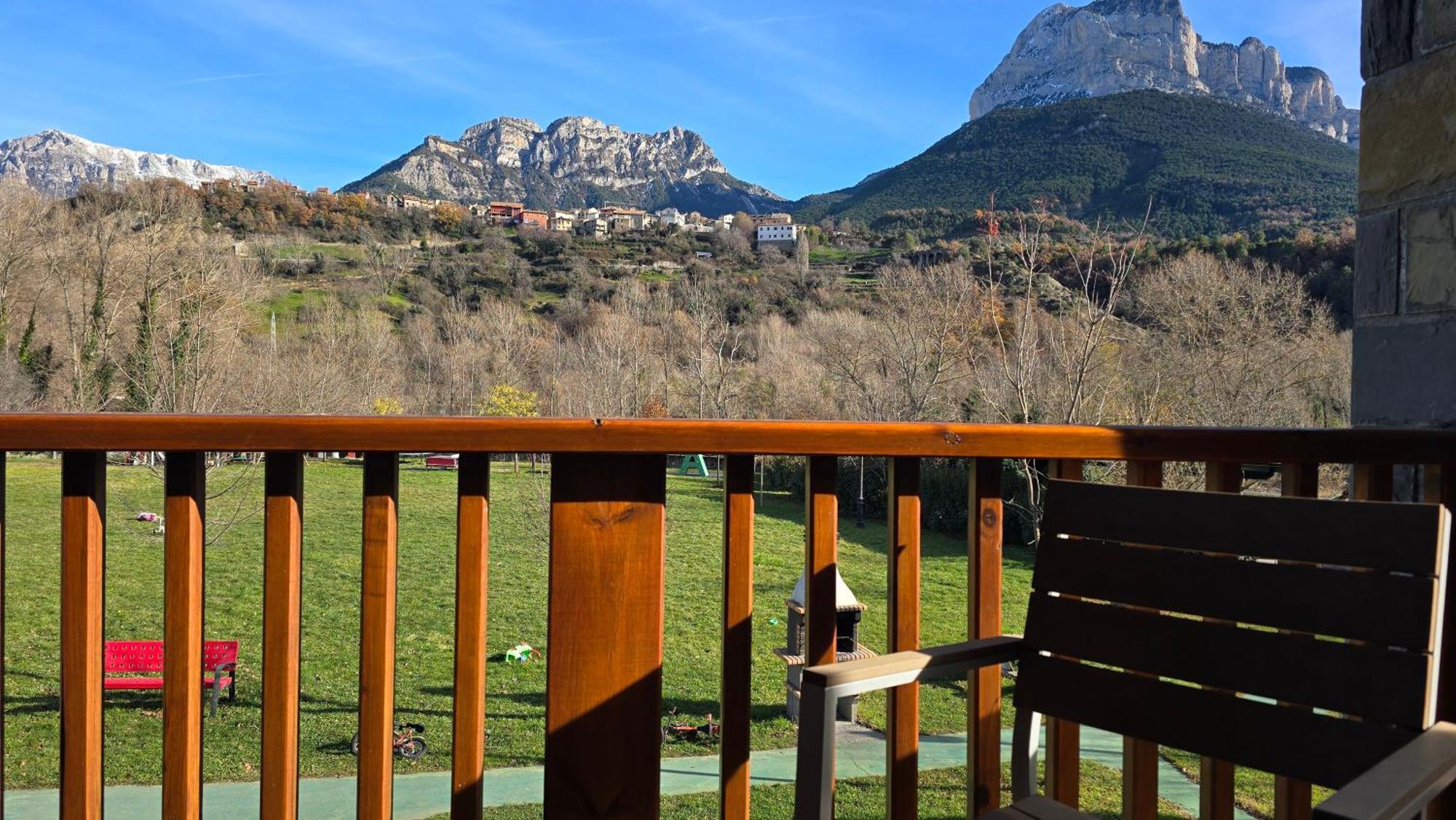 Pensjonat Casas La Ribera Ordesa Escalona Zewnętrze zdjęcie